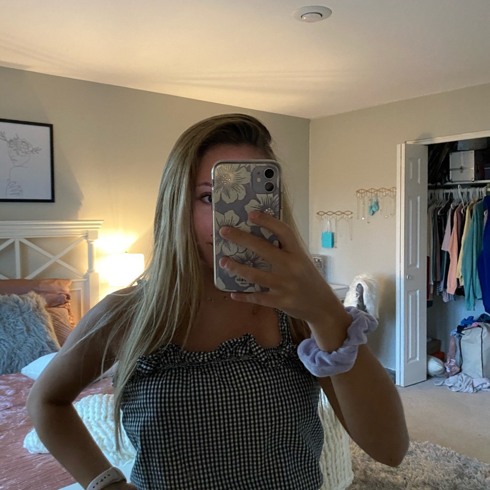 Cropped tee